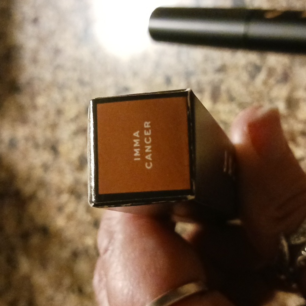 Jaclyn Cosmetics Imma Cancer liquid lipstick New - Picture 2 of 3